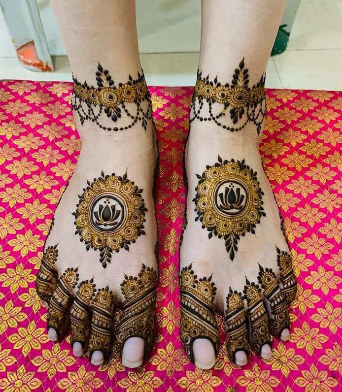 Aryan Mehandi Art photo 2